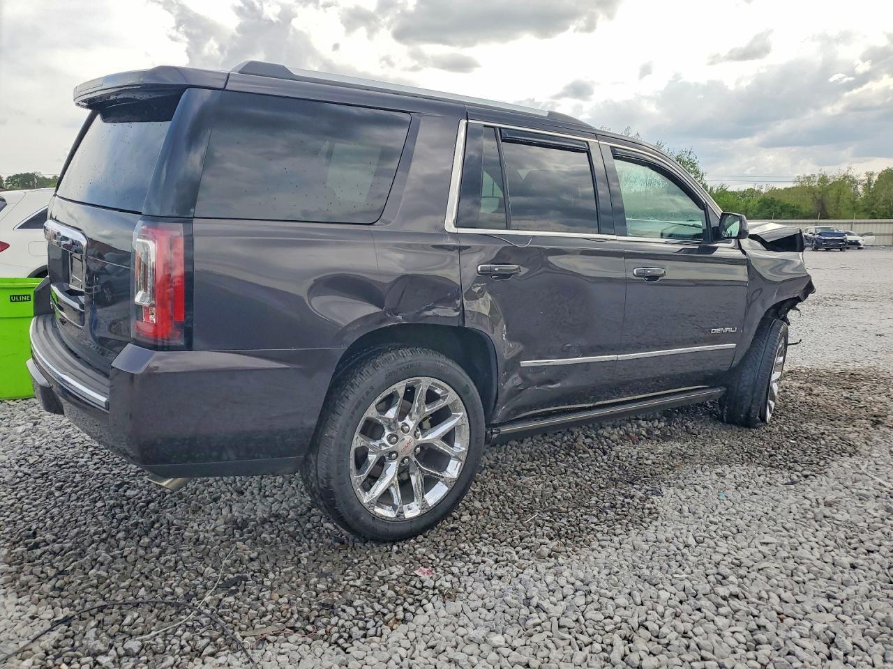 2015 GMC Yukon Denali - Фото 3