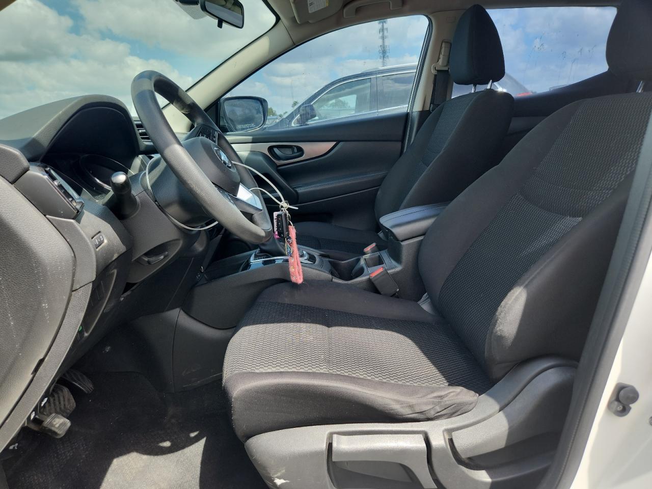 2017 Nissan Rogue Sport S - Фото 7