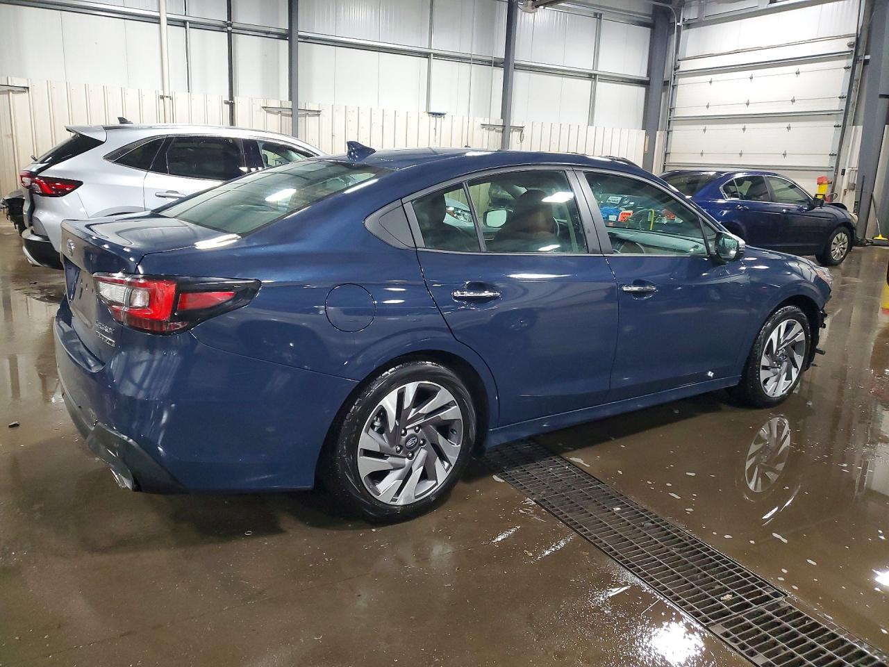 2025 Subaru Legacy Touring Xt - Фото 3