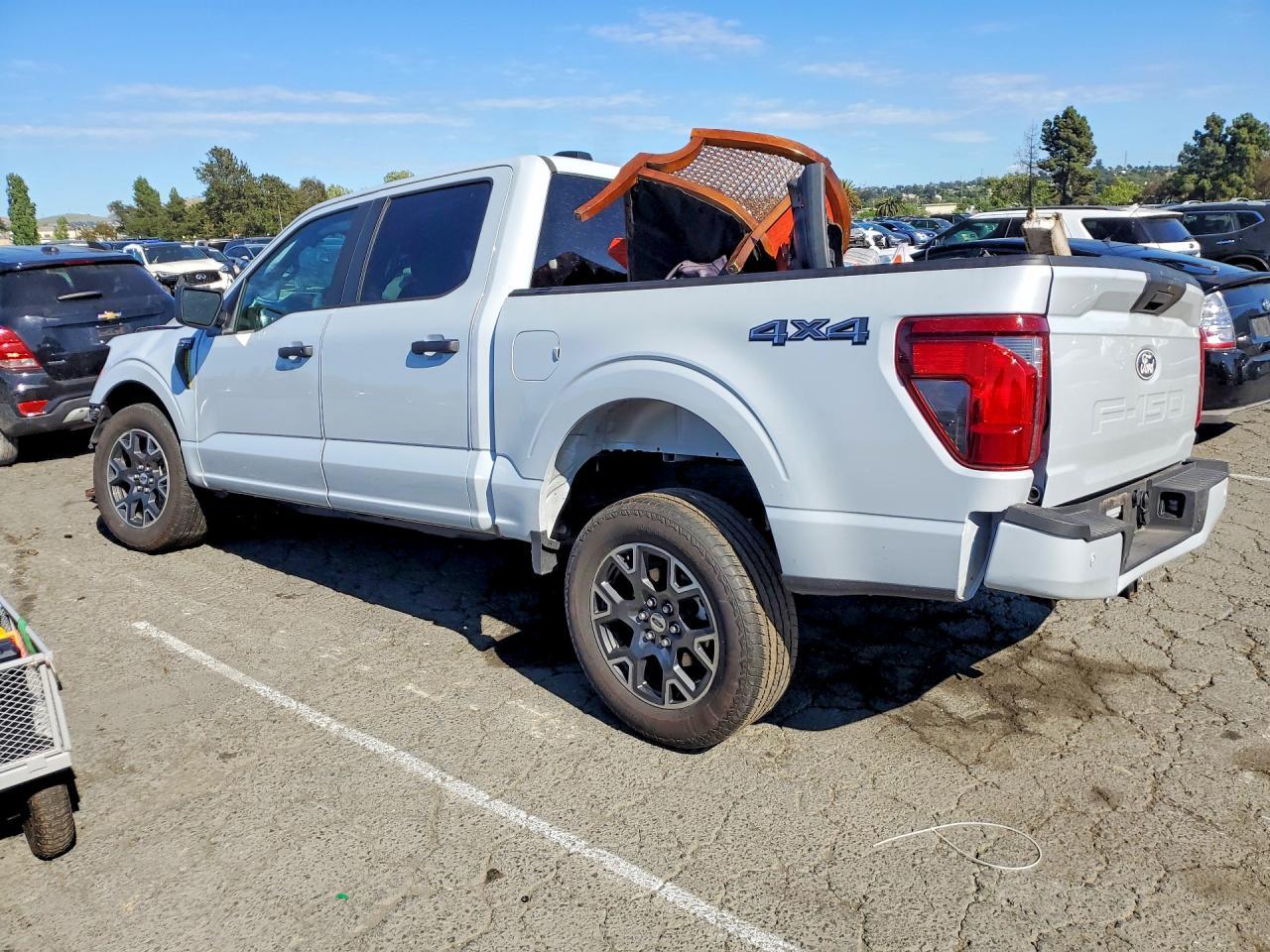 2025 Ford F150 - Image 2
