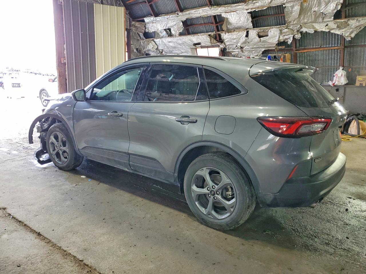 2025 Ford Escape St Line - Фото 2