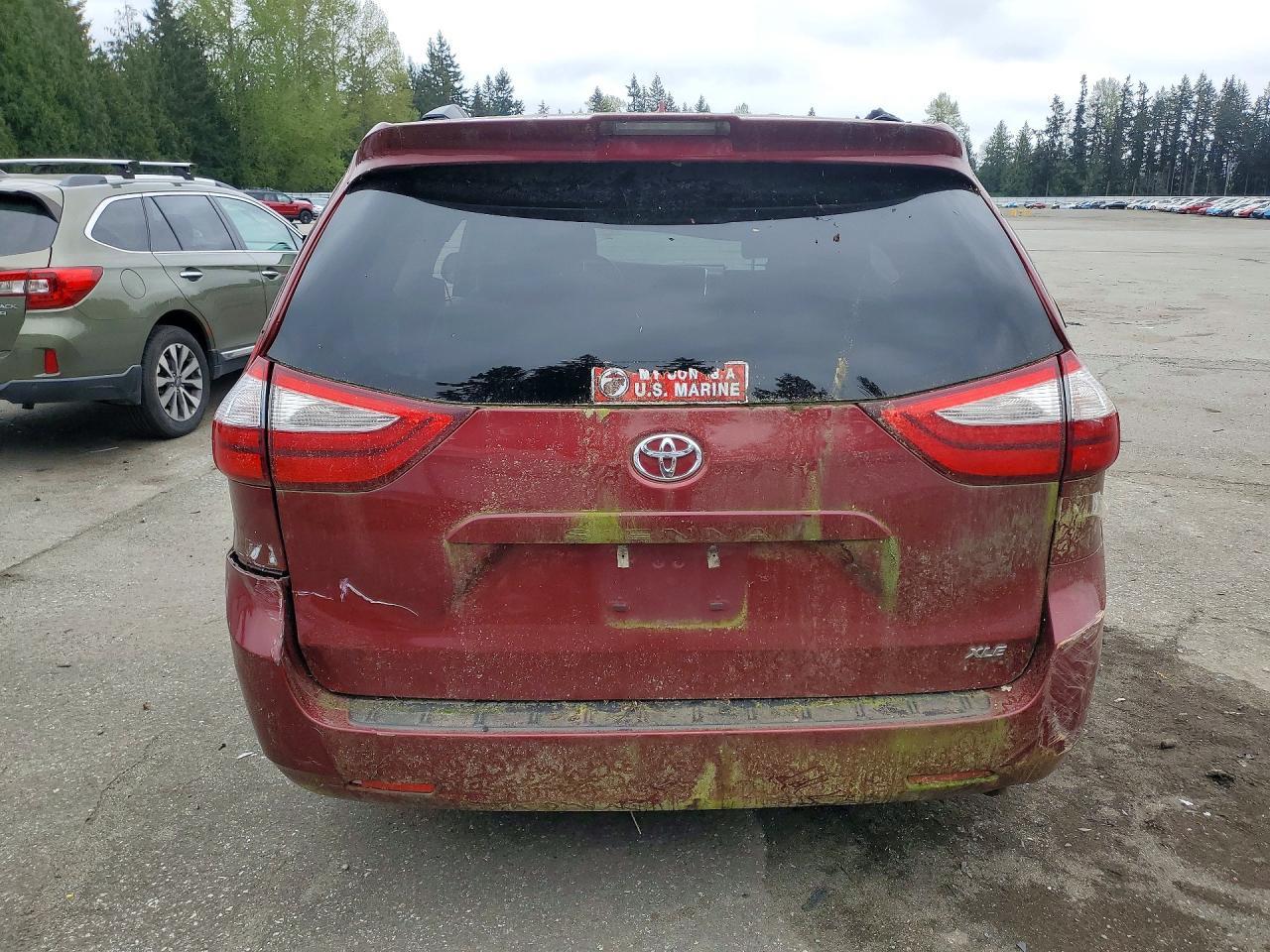 2019 Toyota Sienna Xle 8-Passenger - Фото 6