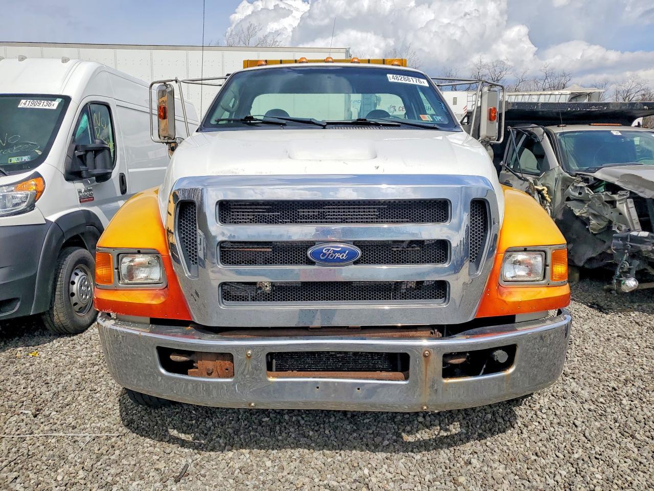 2008 Ford F650 Super Duty Rollback Truck - Фото 5