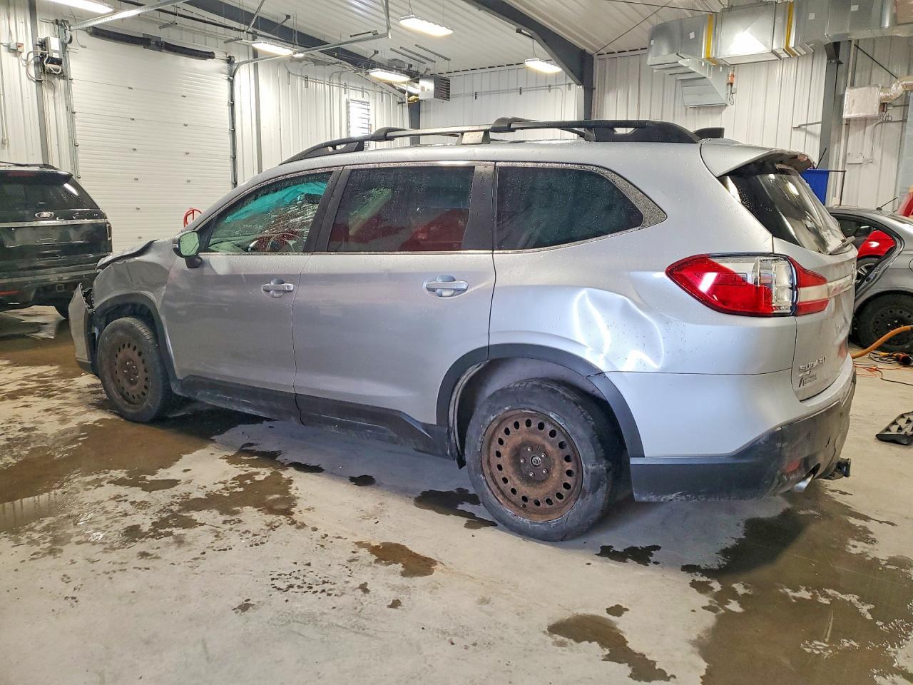 2019 Subaru Ascent Premium - Фото 2