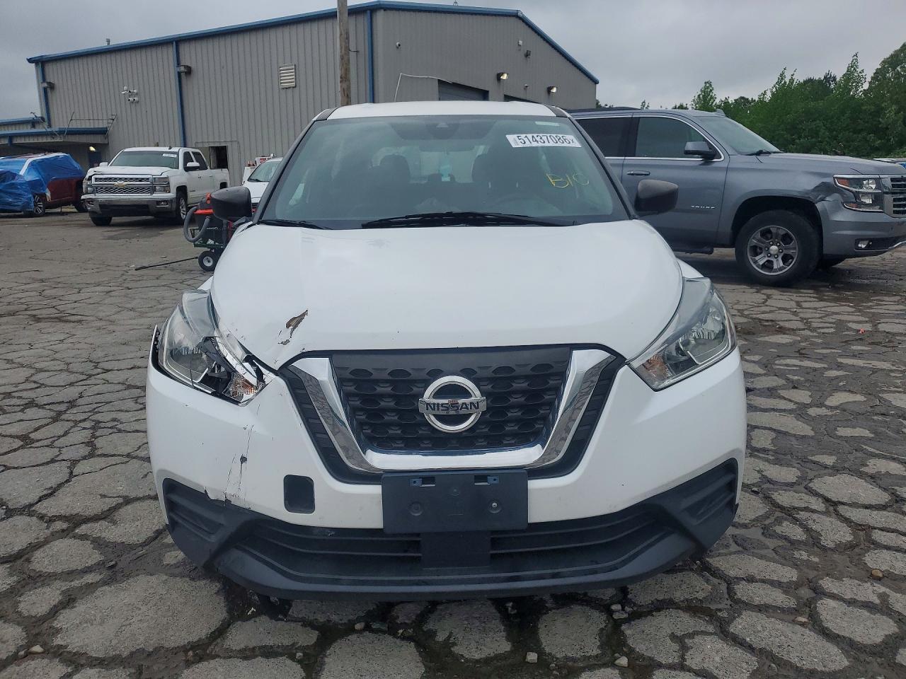 2020 Nissan Kicks S - Фото 5