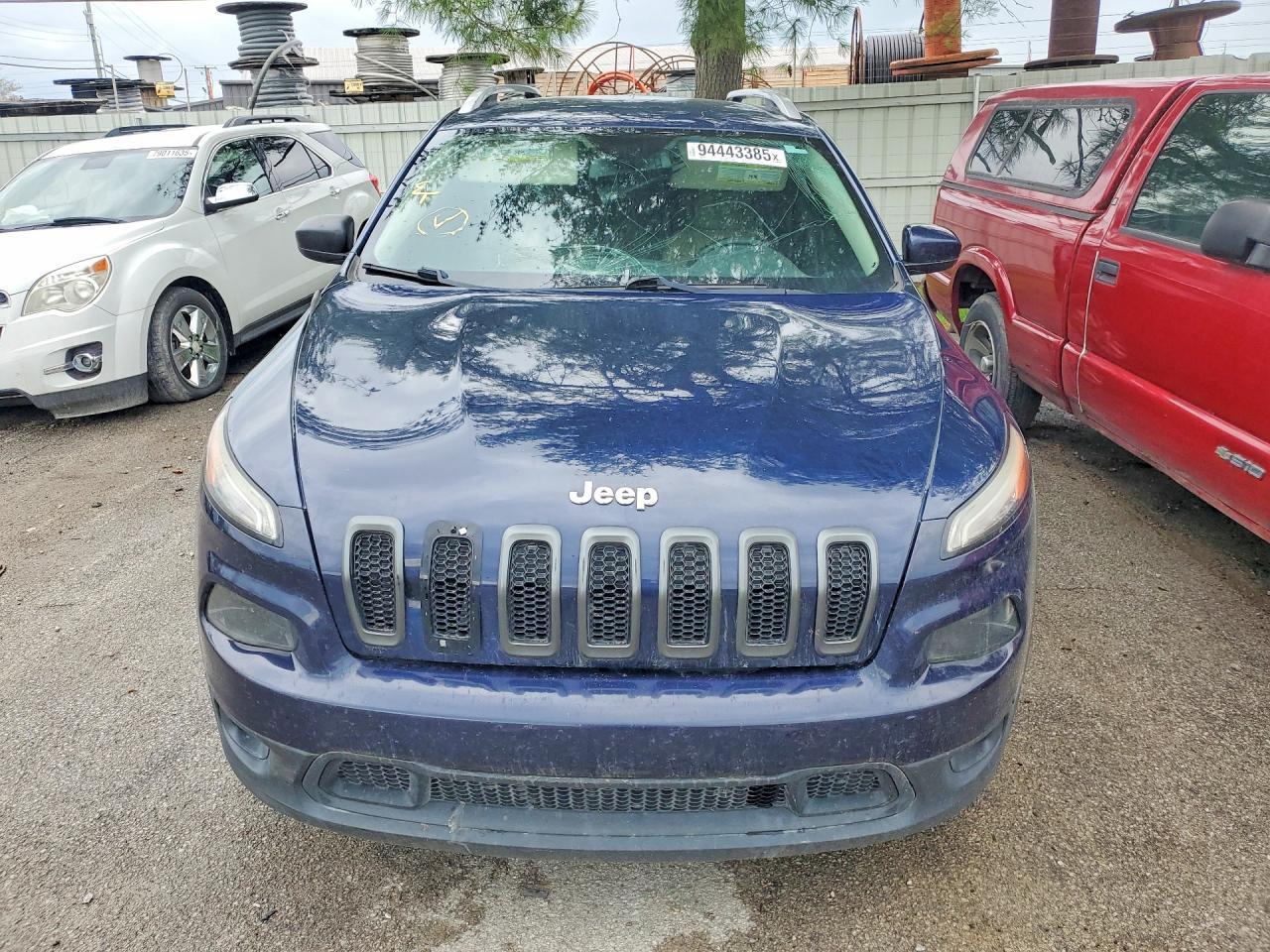 2016 Jeep Cherokee Latitude - Фото 5