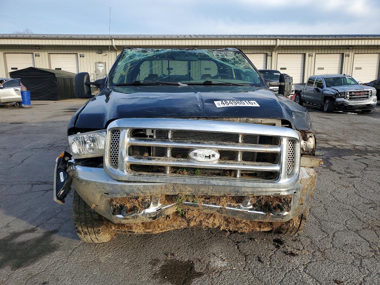 2004 Ford F250 Super Duty - Image 5