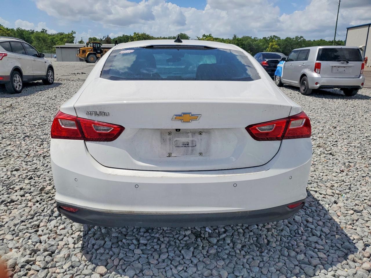 2023 Chevrolet Malibu Ls - Фото 6