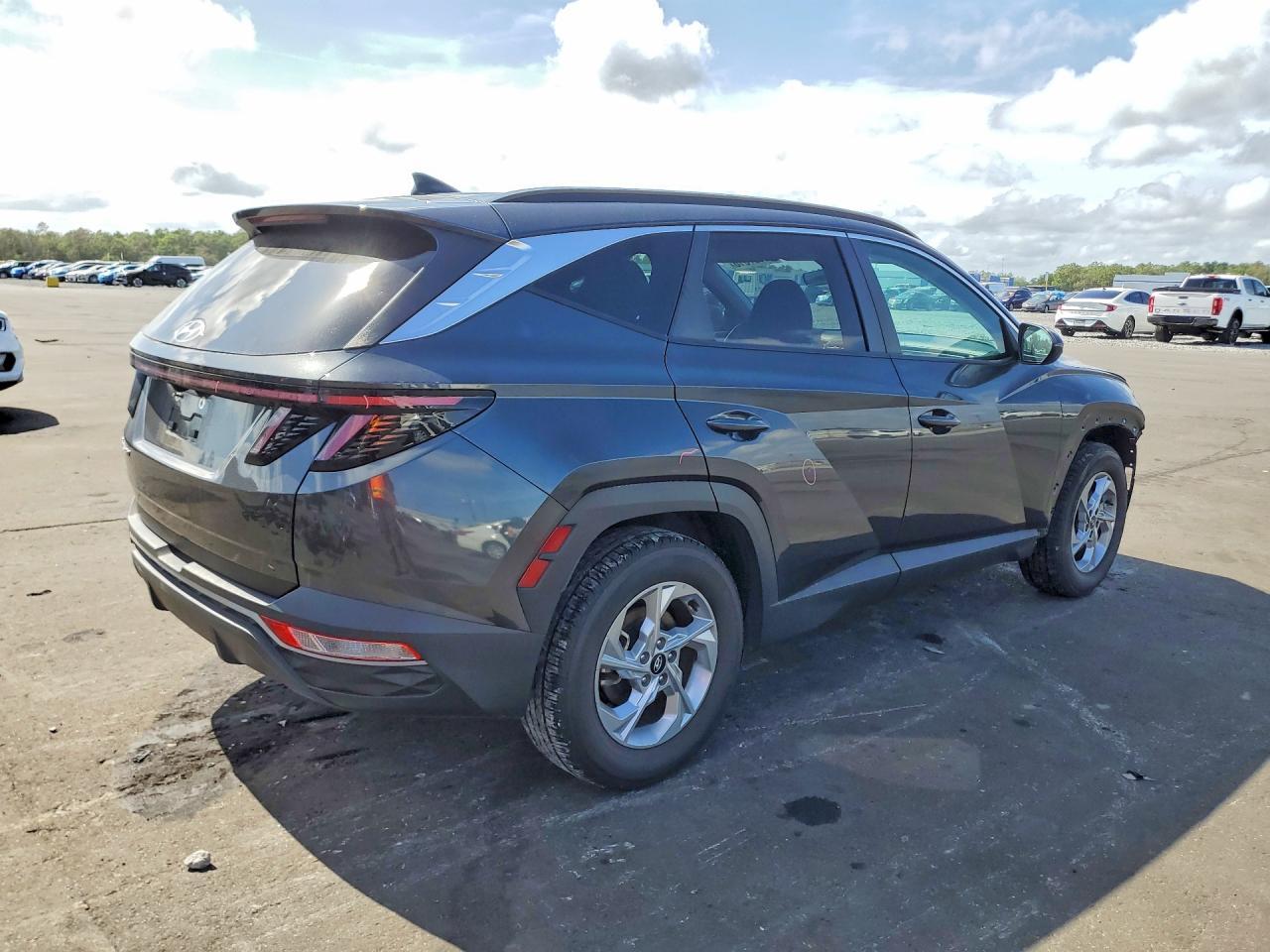 2023 Hyundai Tucson Sel - Image 3