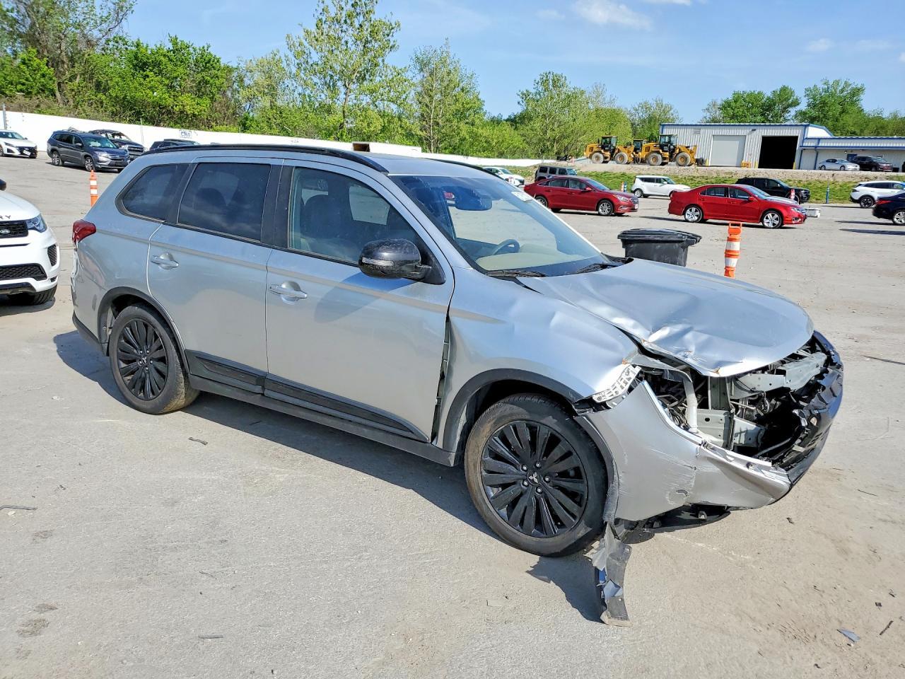 2020 Mitsubishi Outlander Se - Фото 4