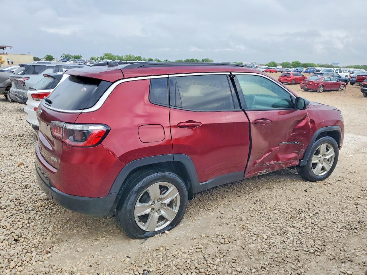 2022 Jeep Compass Latitude - Фото 3