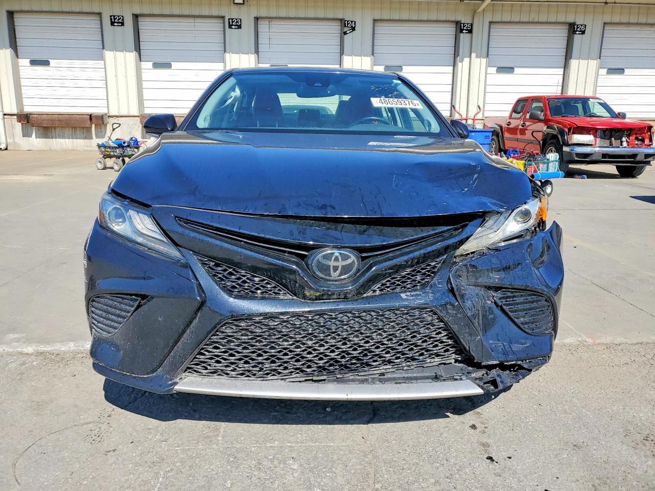 2019 Toyota Camry Xse - Фото 5