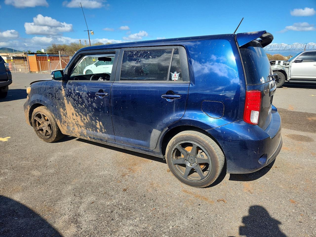 2015 Scion Xb Base - Фото 2