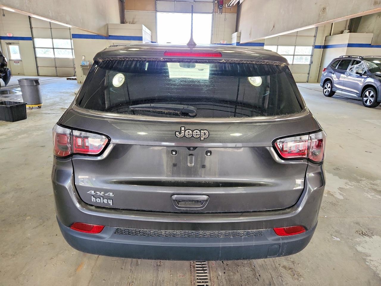 2023 Jeep Compass Sport - Фото 6