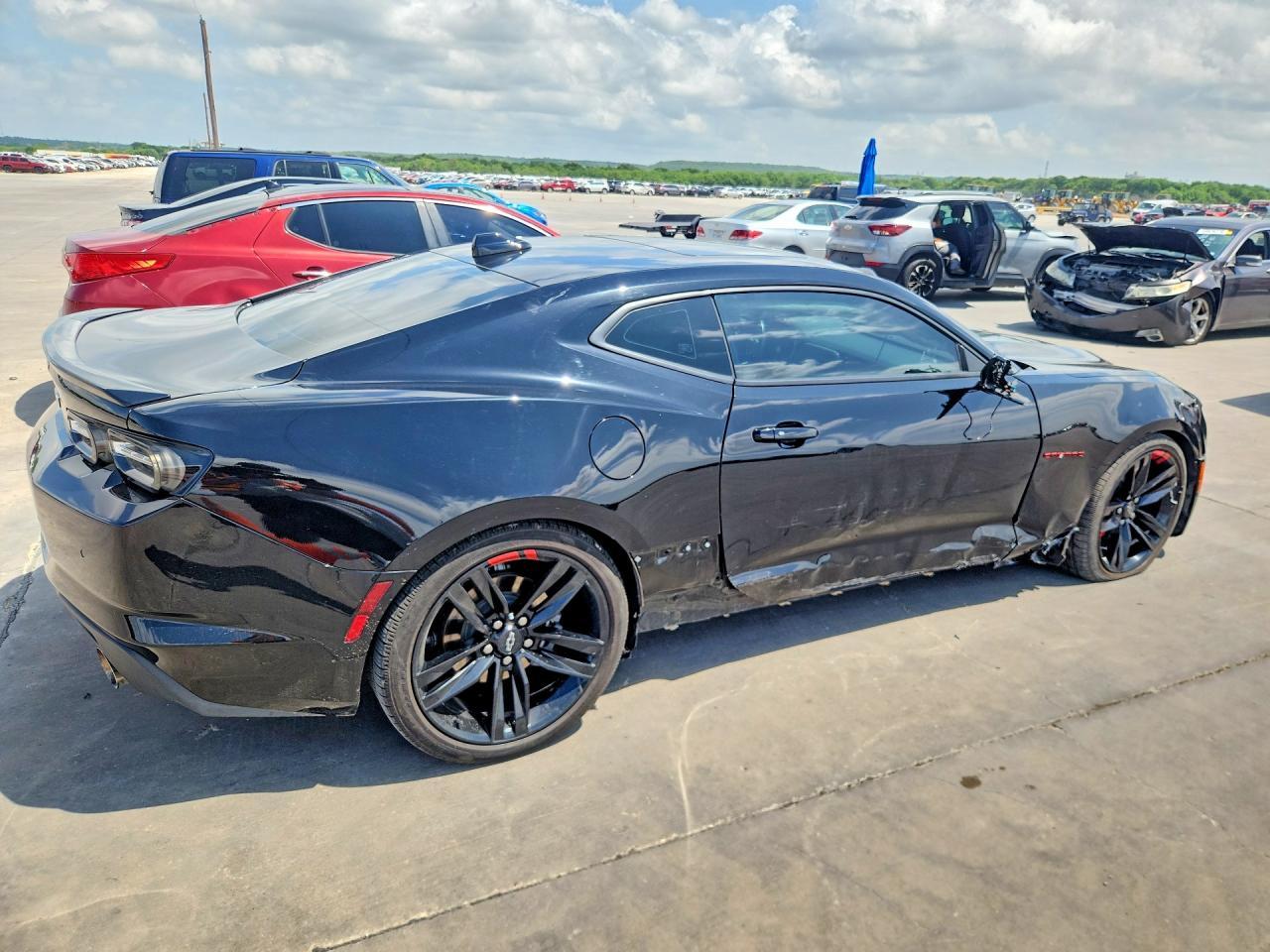 2021 Chevrolet Camaro Lt - Image 3