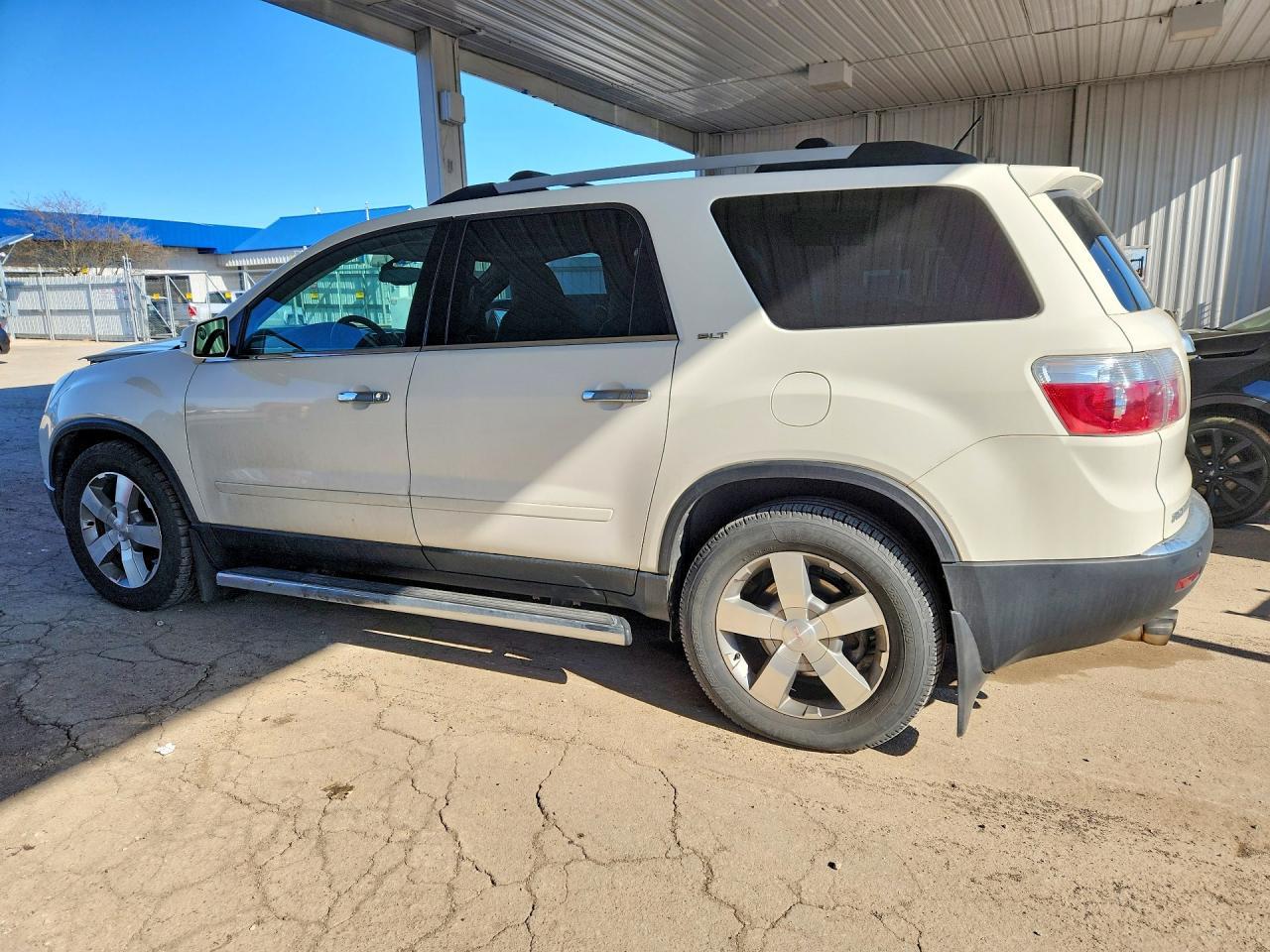 2012 GMC Acadia Slt-2 - Image 2