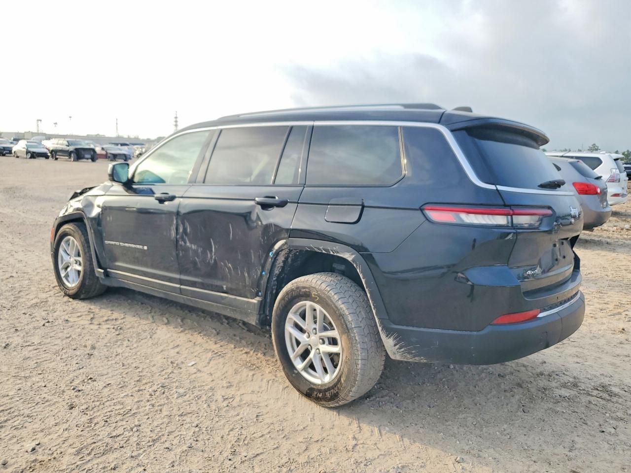 2023 Jeep Grand Cherokee - Фото 2