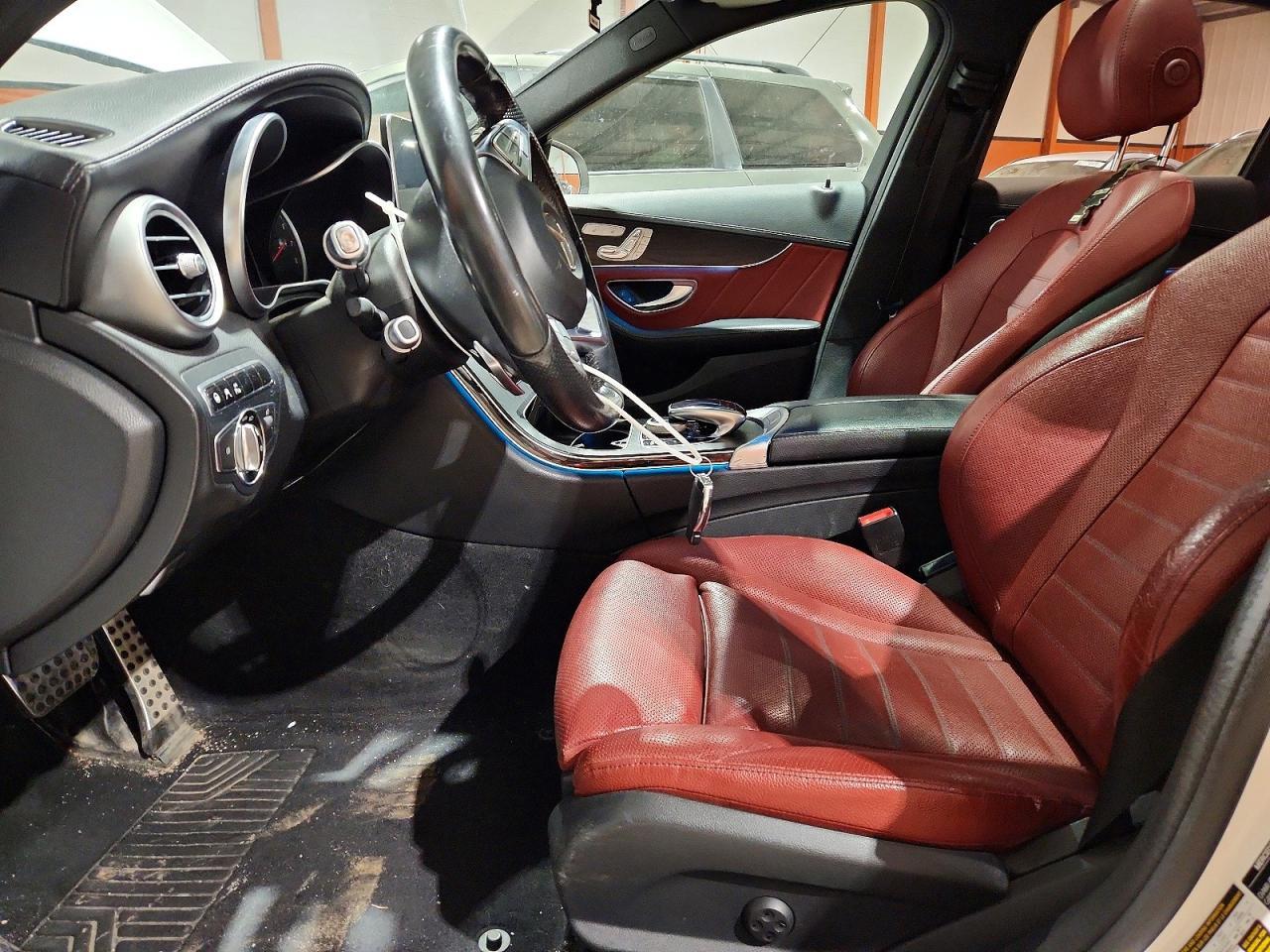 2015 Mercedes Benz C 400 4Matic - Image 7