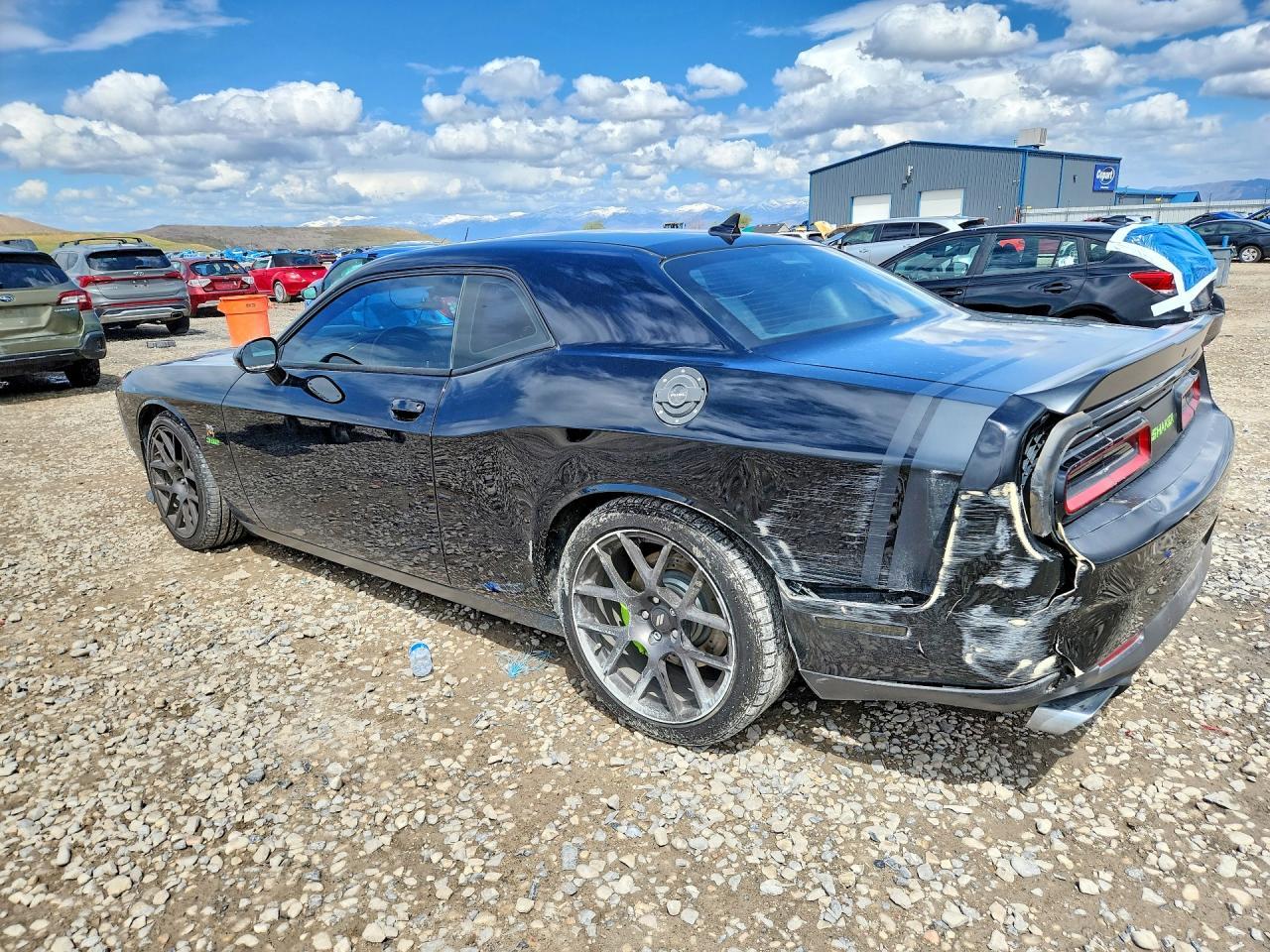 2017 Dodge Challenger R - Фото 2