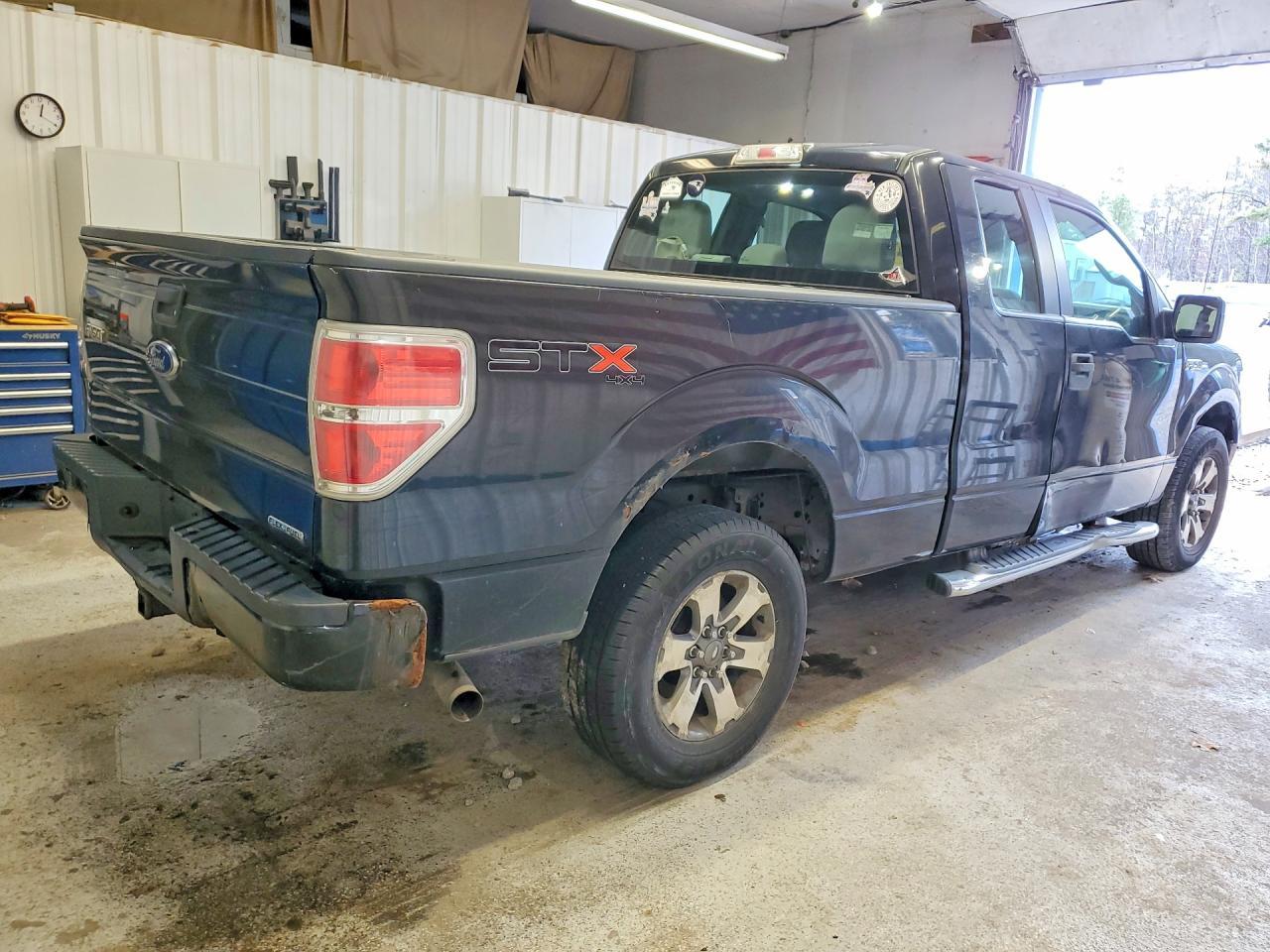 2013 Ford F150 Super Cab - Фото 3