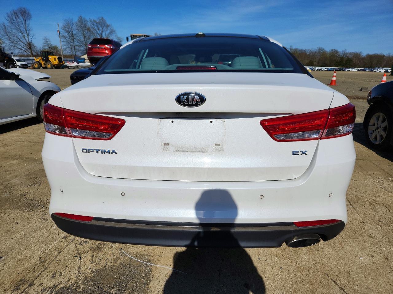 2016 Kia Optima Ex - Фото 6