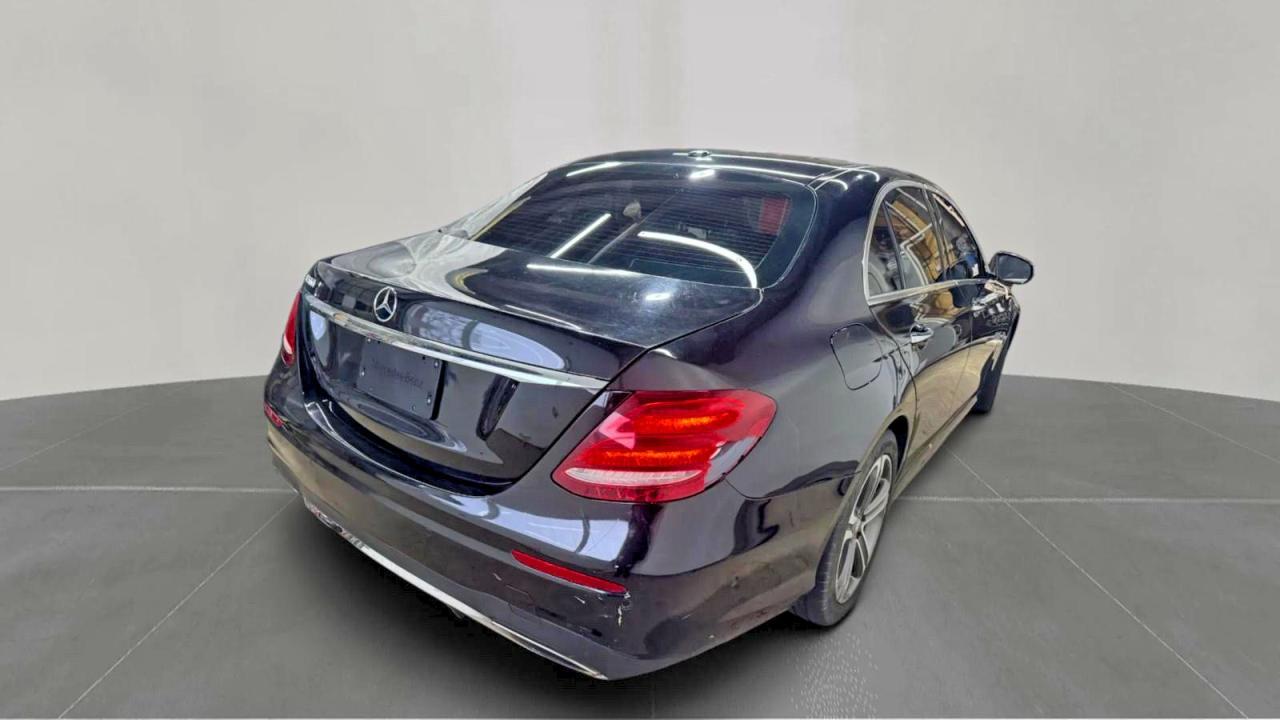 2017 Mercedes-Benz E 300 - Фото 4