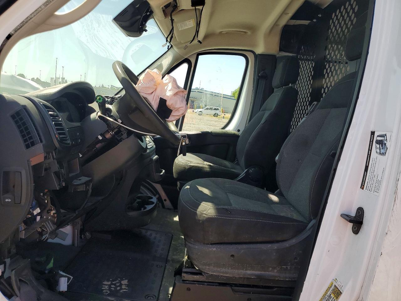 2025 Ram Promaster 2500 Delivery Van - Image 7