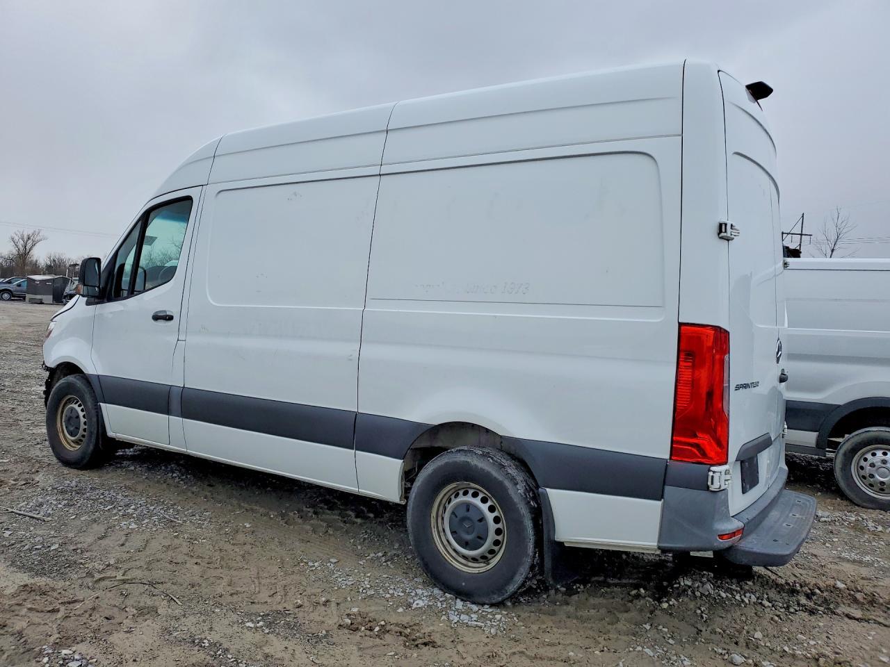 2021 Mercedes-Benz Sprinter 2500 - Фото 2