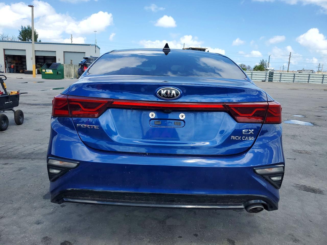 2021 Kia Forte Ex - Фото 6