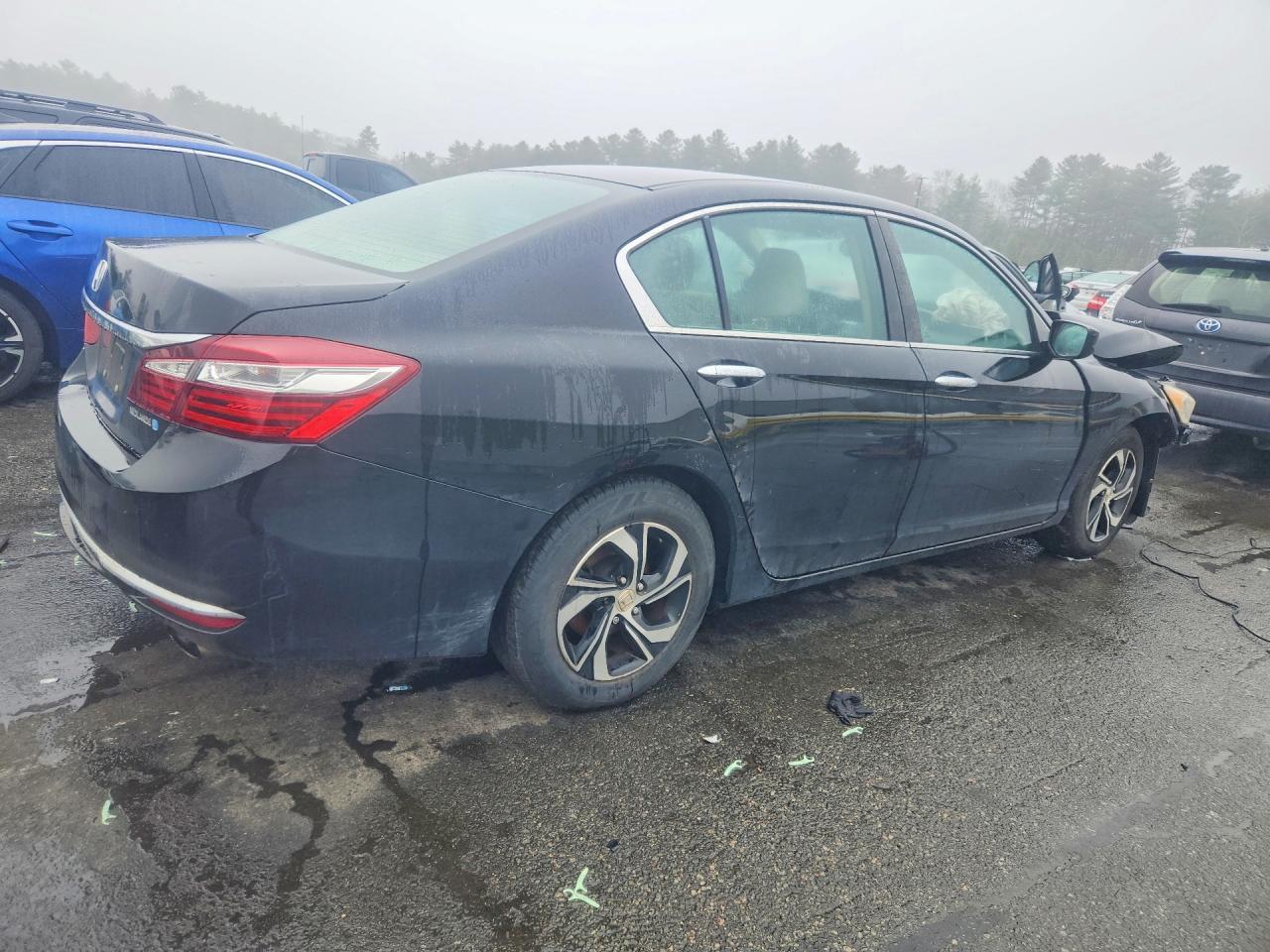 2017 Honda Accord Lx - Image 3