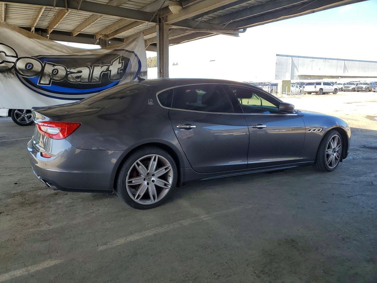 2015 Maserati Quattroporte S - Image 3