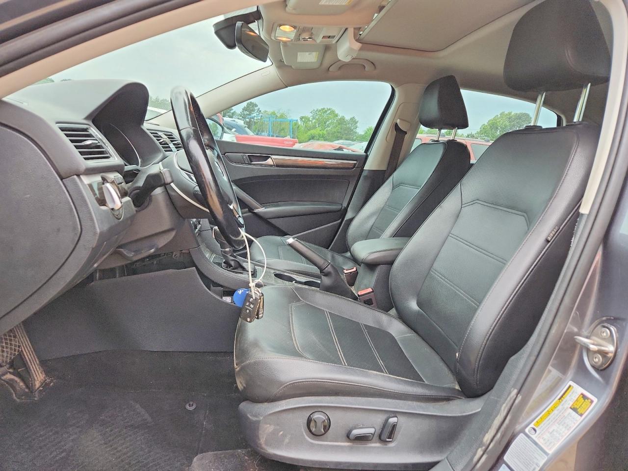 2018 Volkswagen Passat Se - Image 7