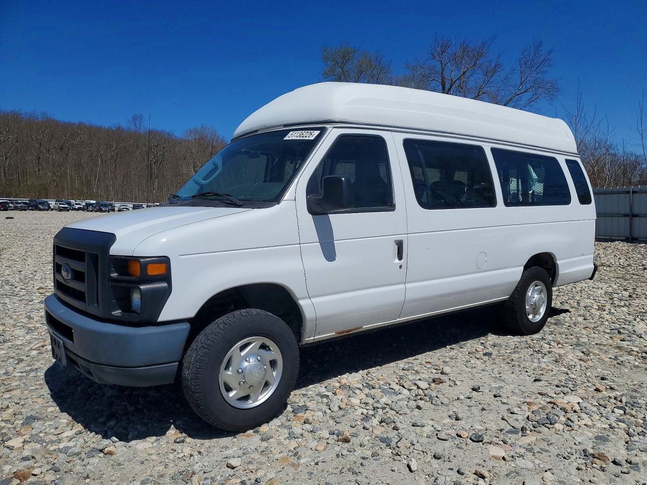 2013 Ford Econoline E350 Super Duty Van
