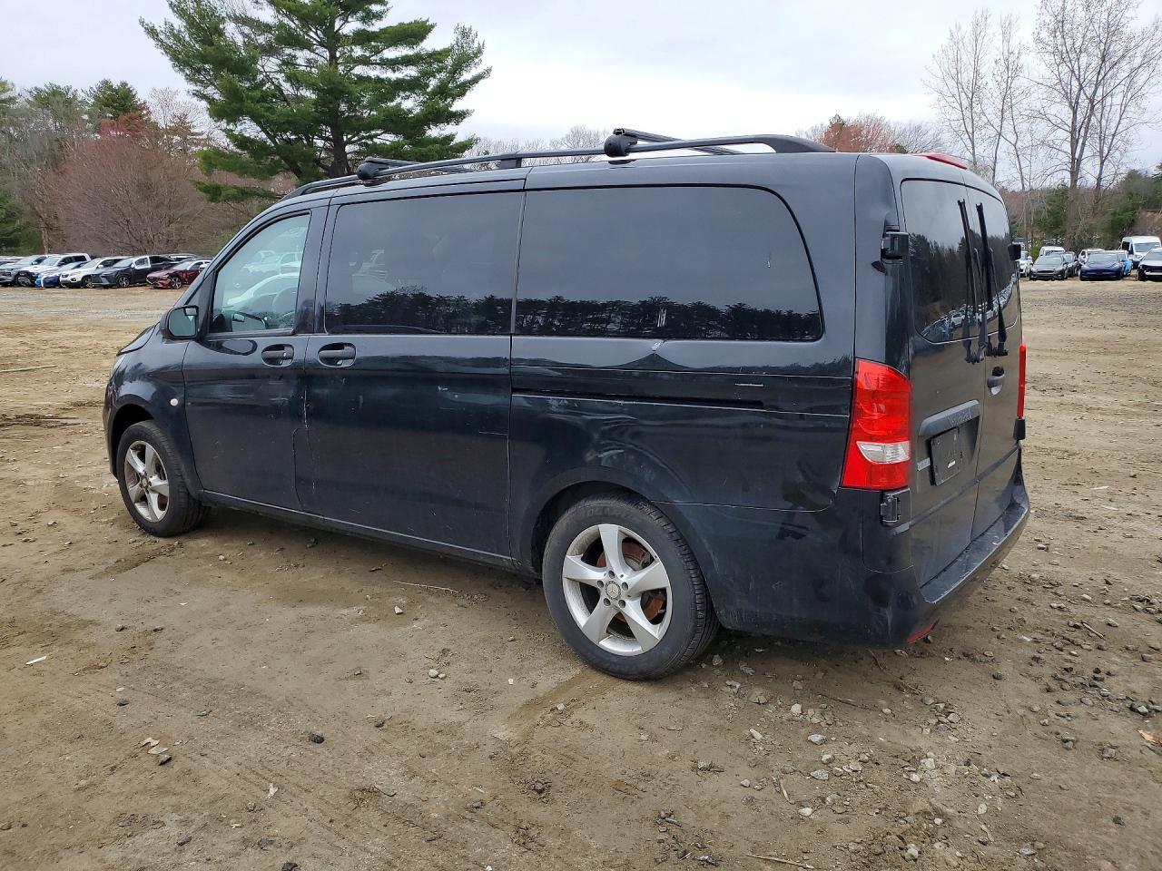 2018 Mercedes-Benz Metris - Image 2