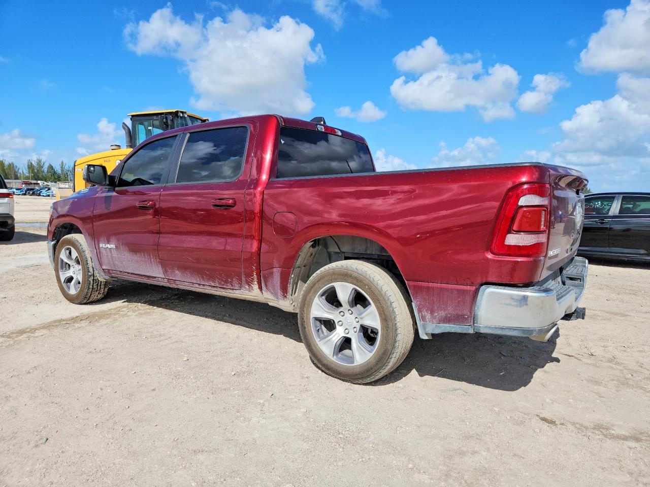 2024 Ram 1500 Laramie - Фото 2