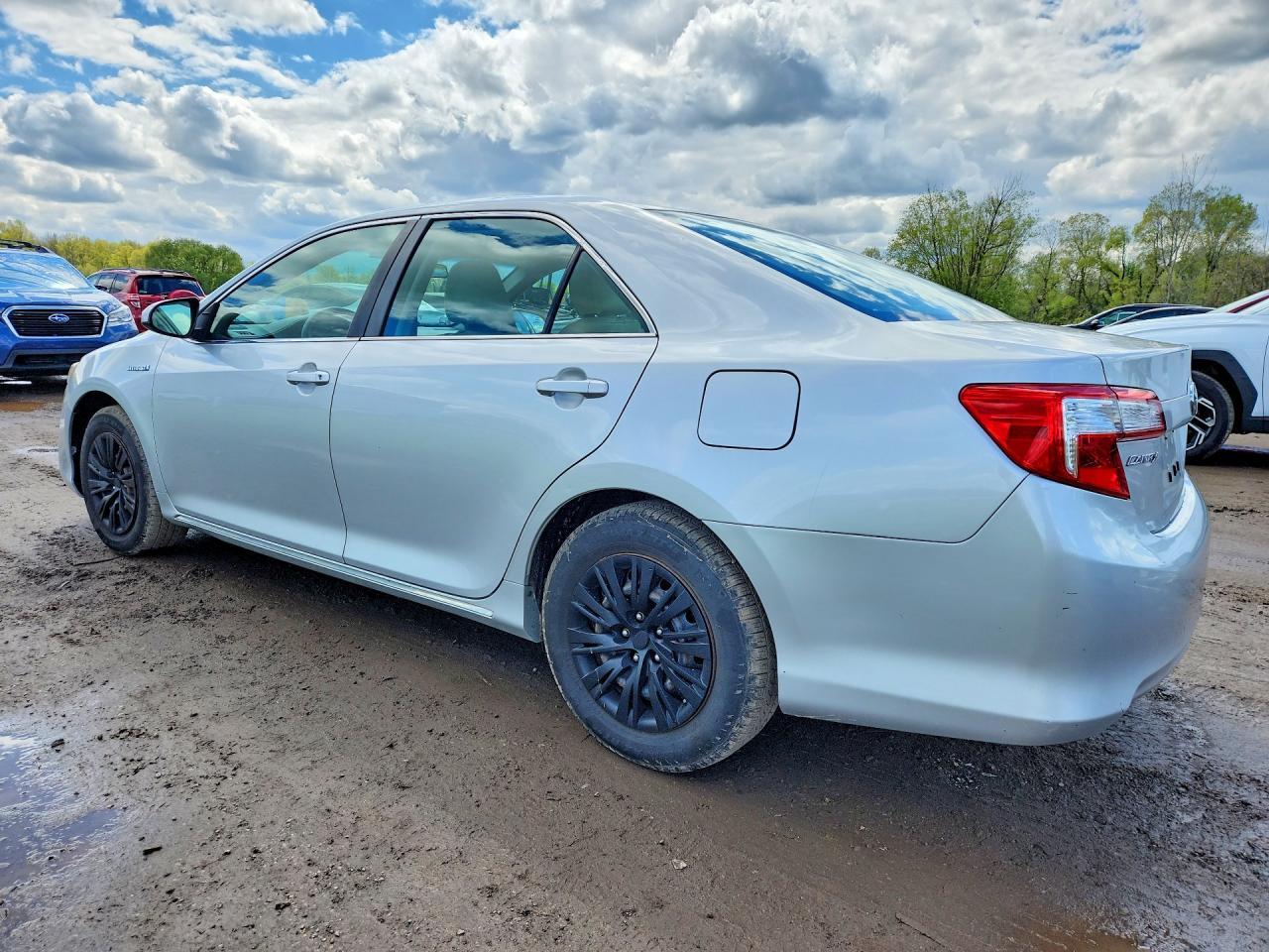 2012 Toyota Camry - Фото 2