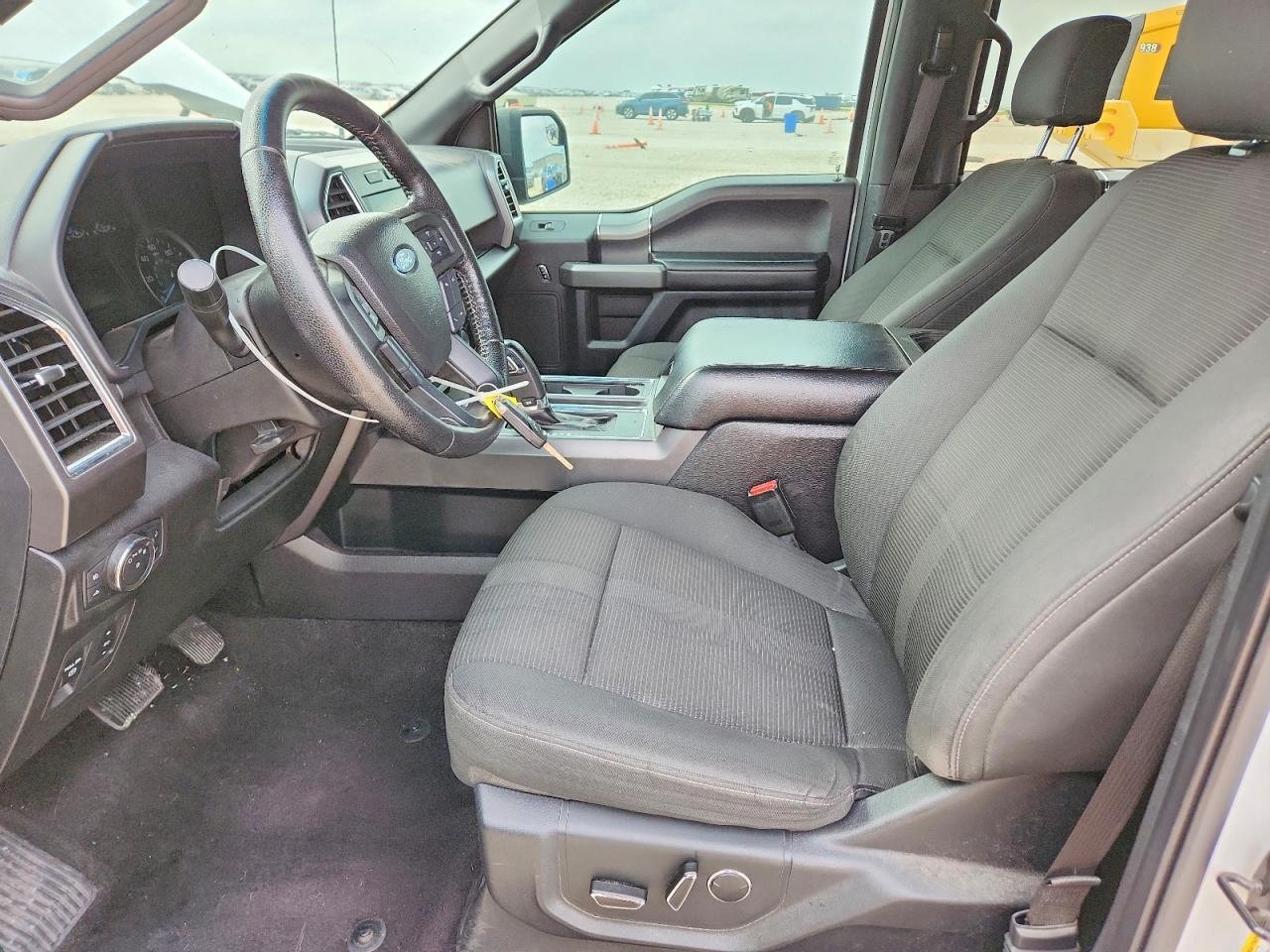 2016 Ford F150 - Фото 7