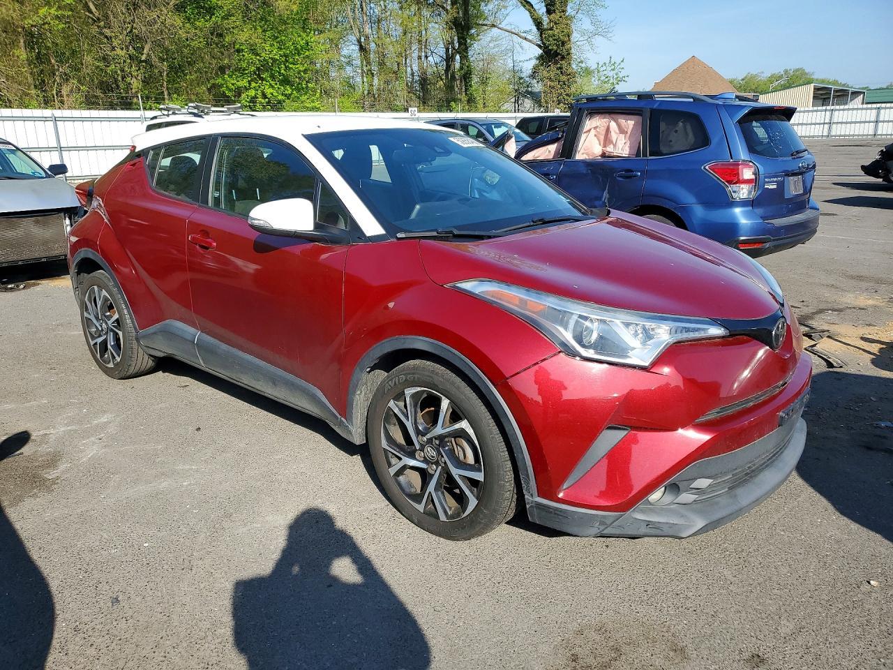 2018 Toyota C-Hr Xle Premium - Фото 4