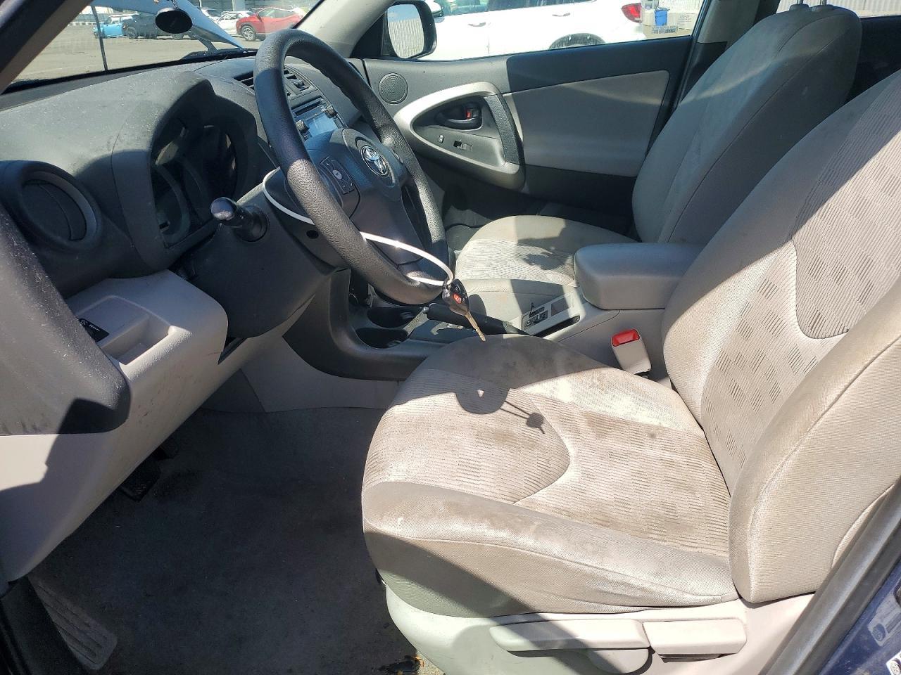 2012 Toyota Rav4 Base - Фото 7