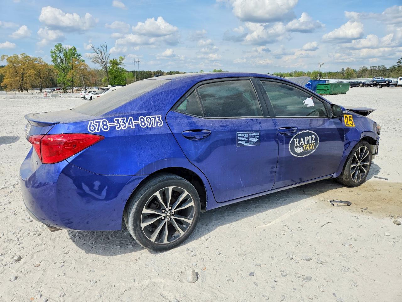 2018 Toyota Corolla Se - Фото 3