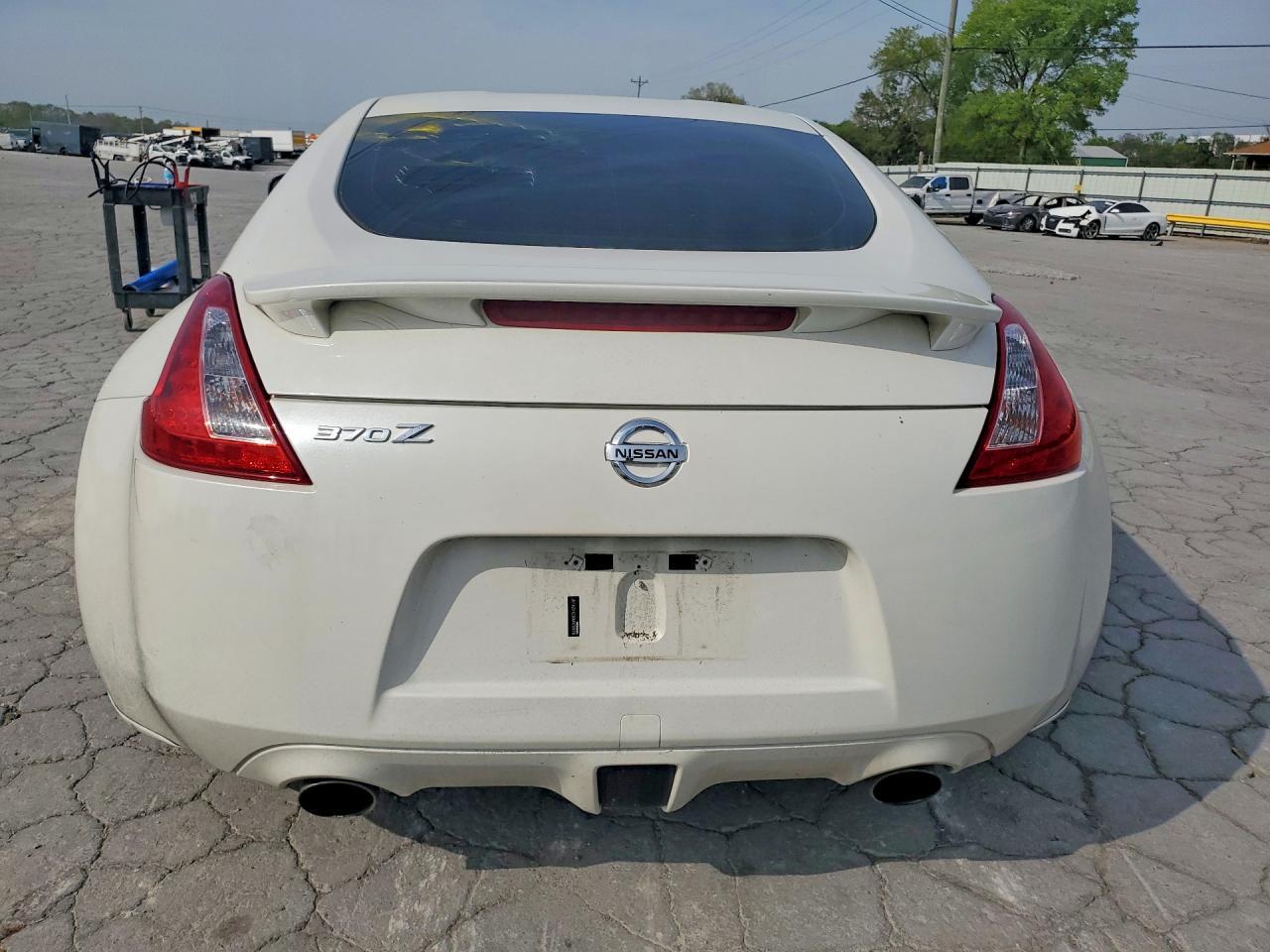 2009 Nissan 370Z Base - Фото 6
