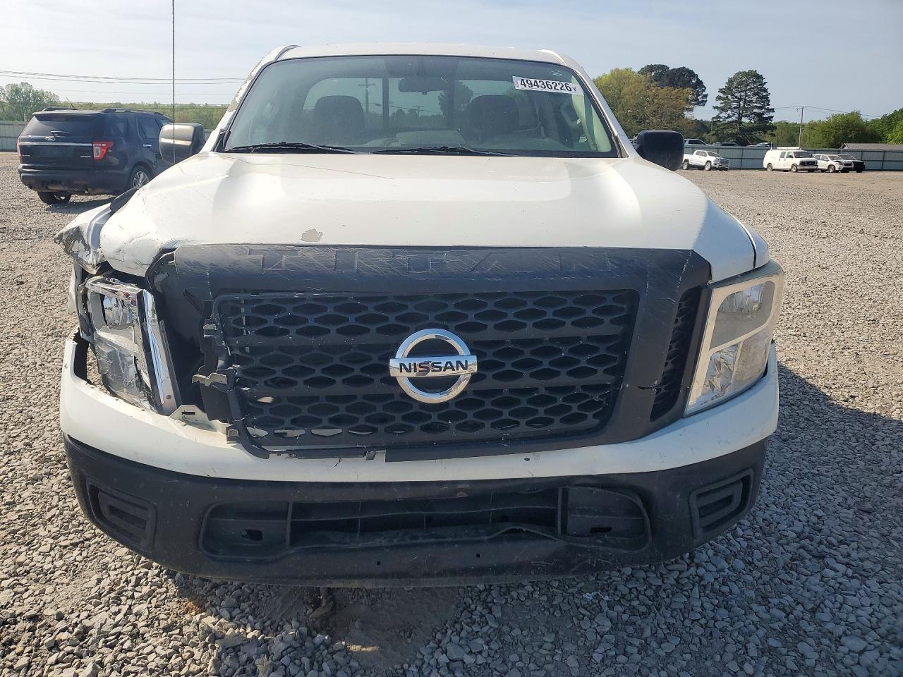 2018 Nissan Titan S - Фото 5