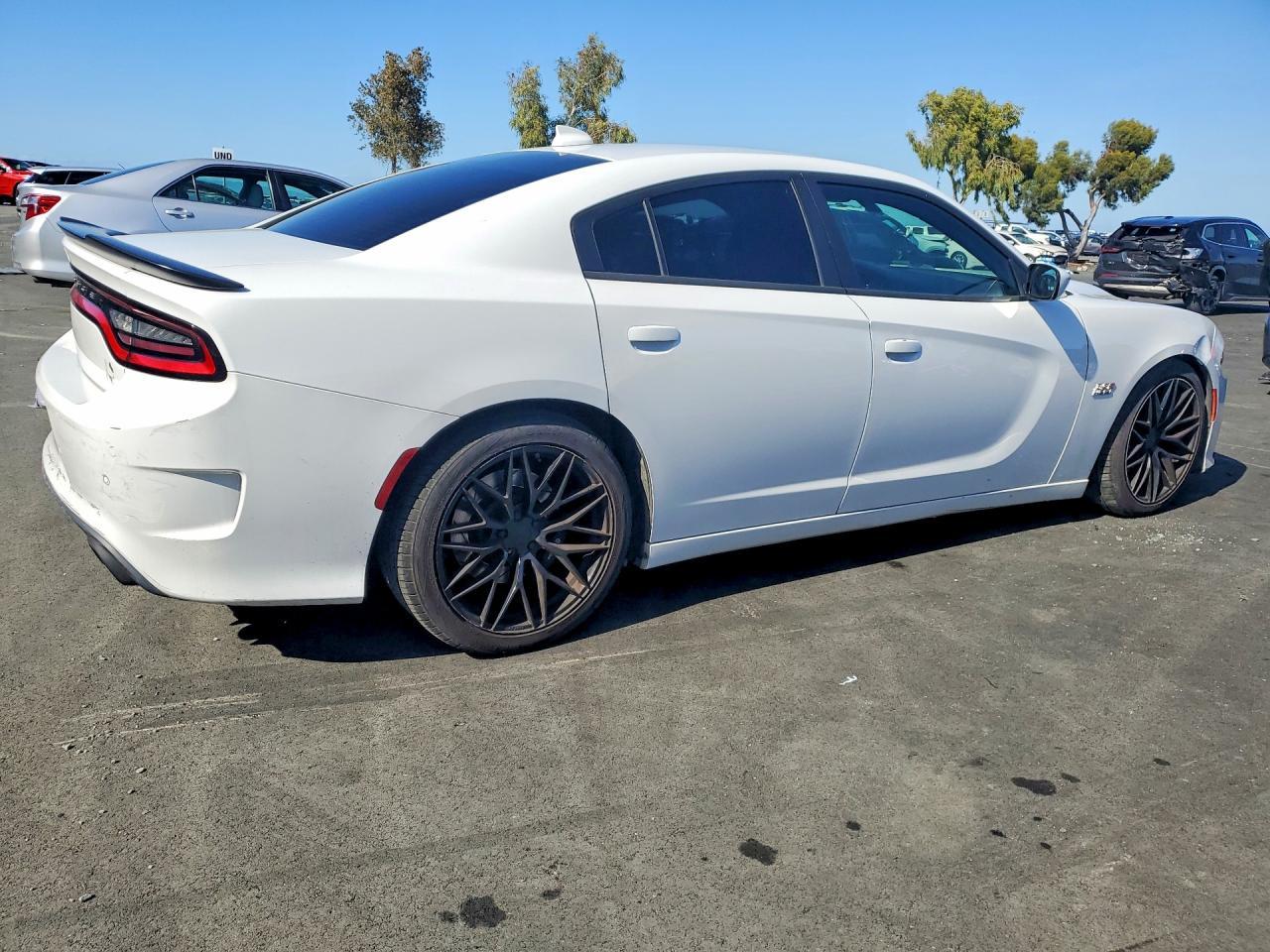 2020 Dodge Charger Scat Pack - Фото 3