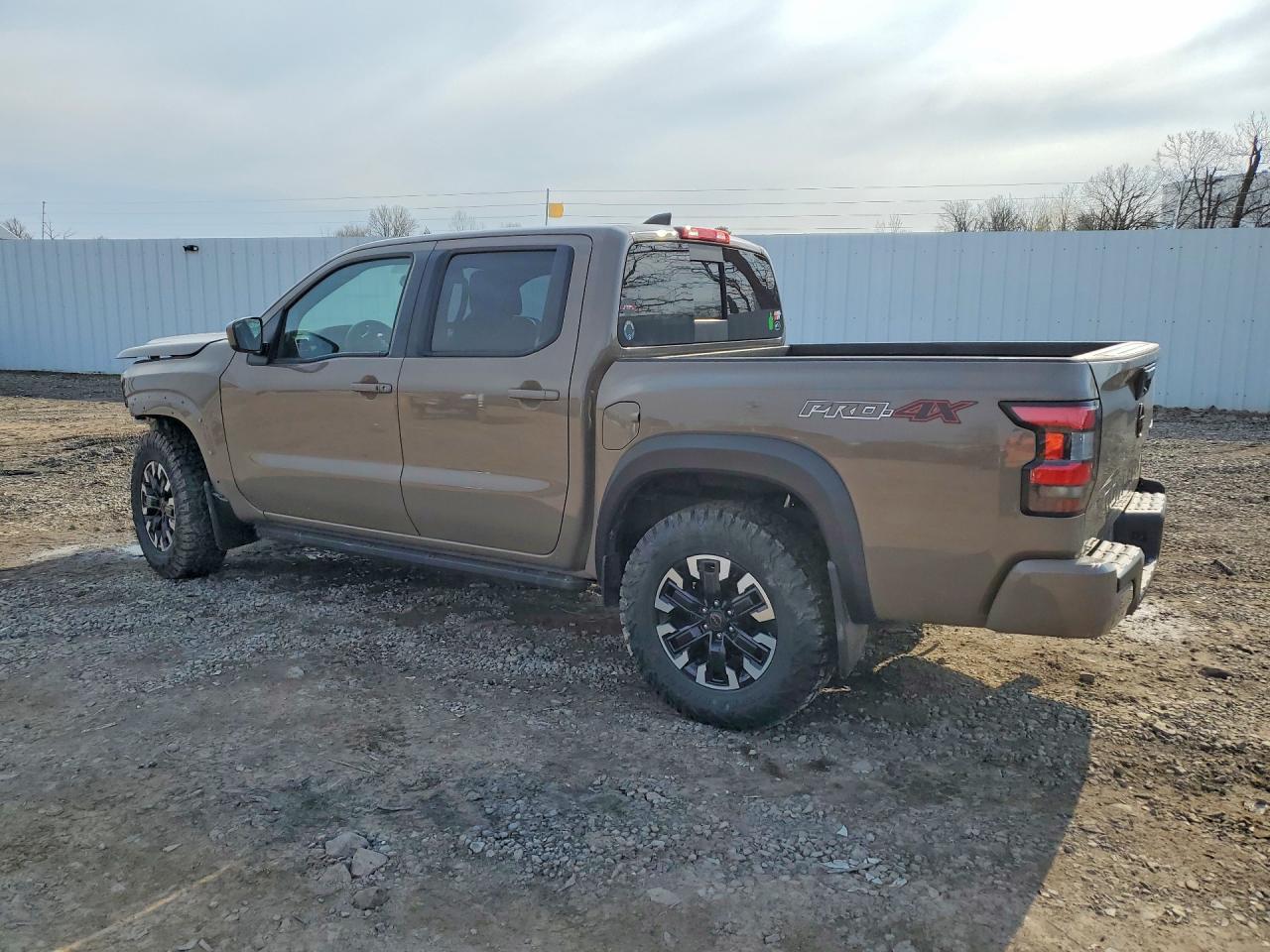 2023 Nissan Frontier Pro-4X - Фото 2