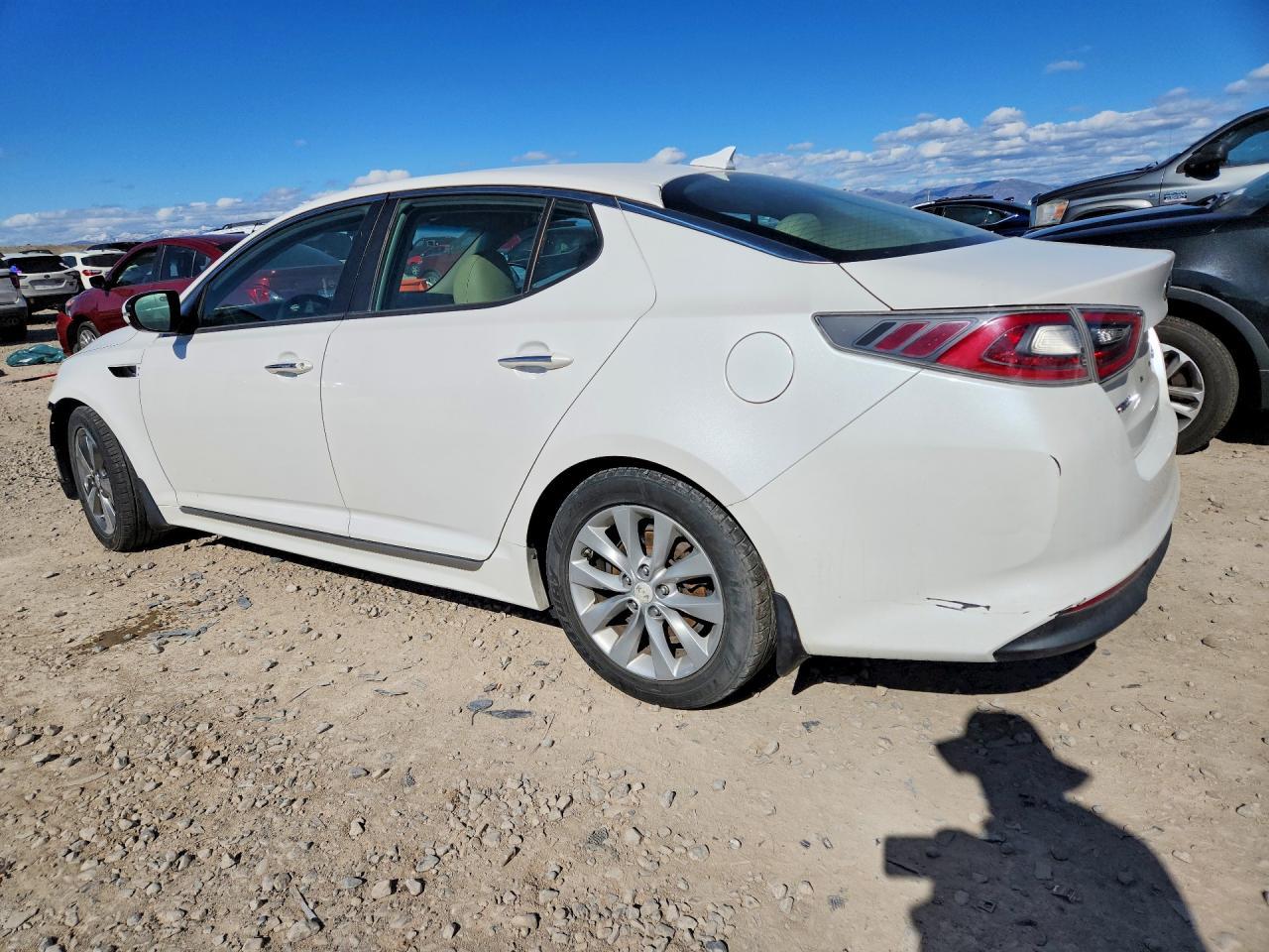 2016 Kia Optima Hybrid - Image 2