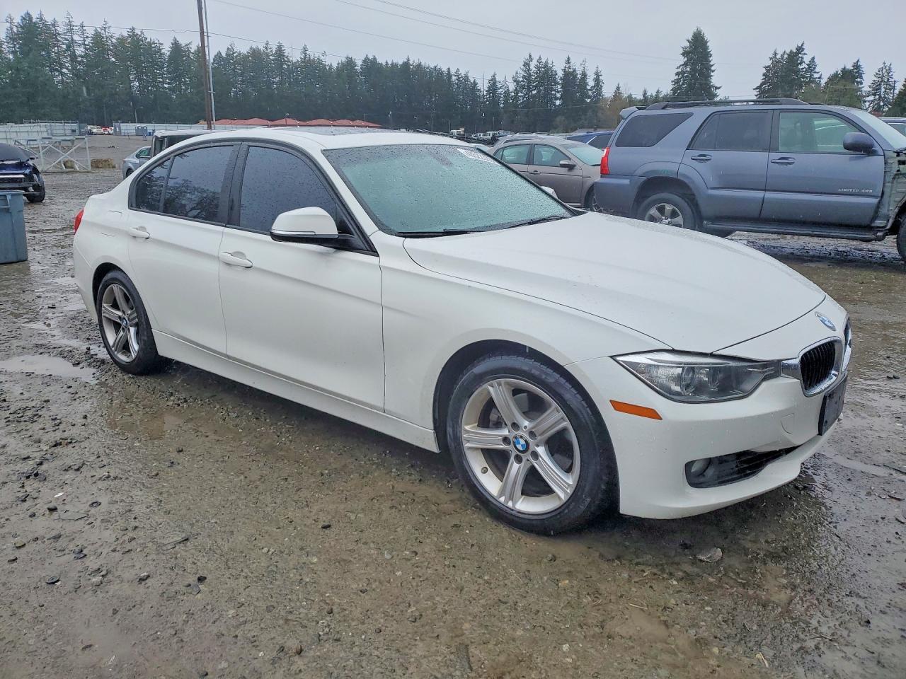 2014 BMW 328 I Sulev - Image 4