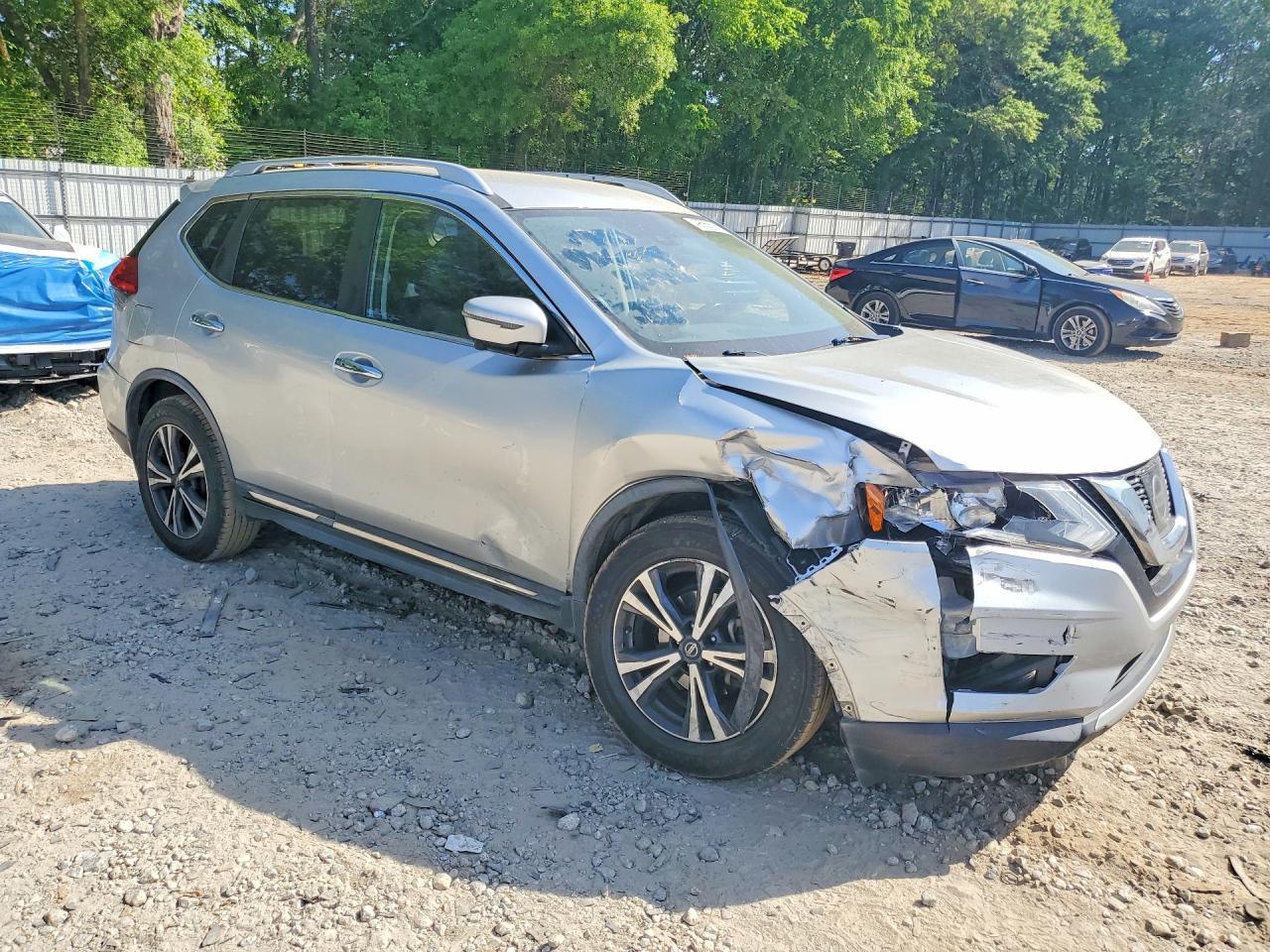 2017 Nissan Rogue Sl - Фото 4