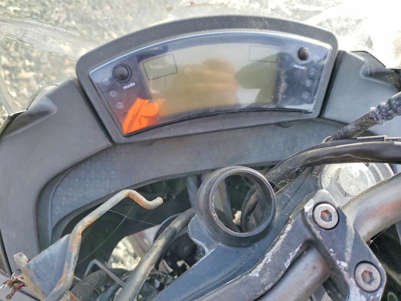 2011 Kawasaki Ex650 C - Image 7