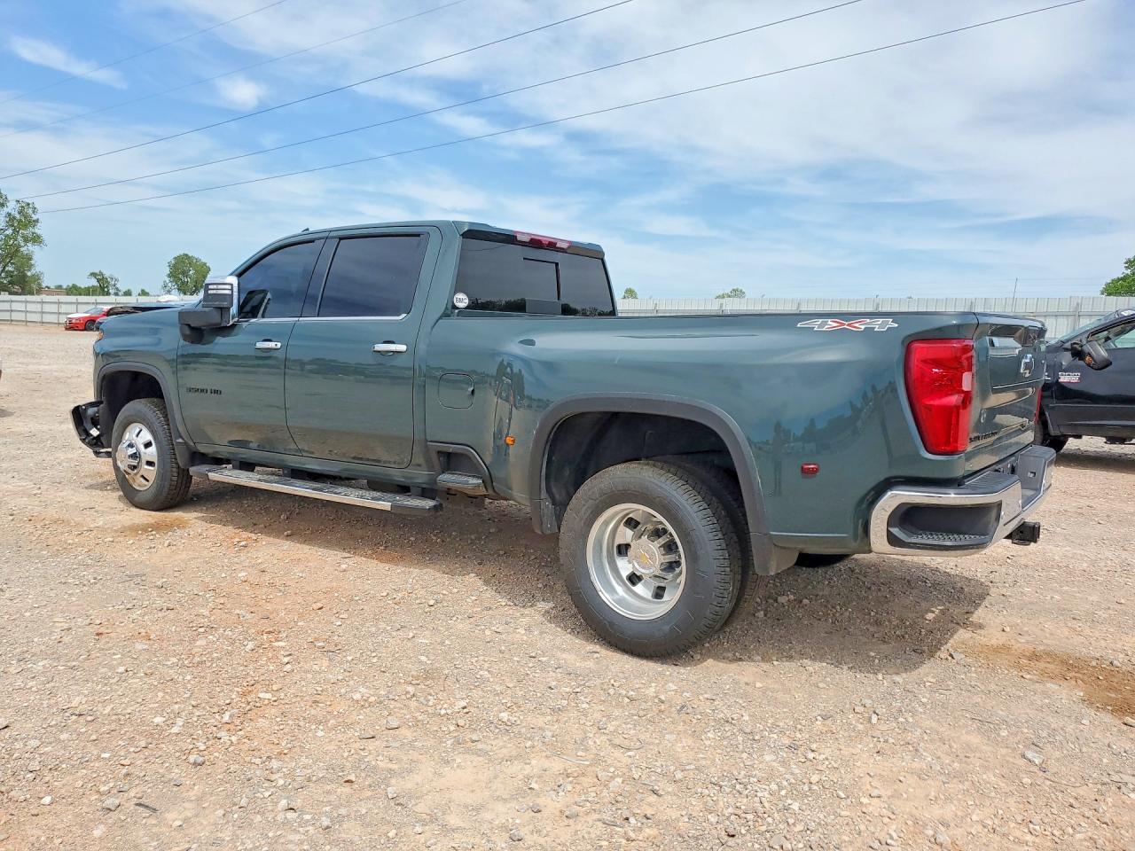 2025 Chevrolet Silverado K3500 Ltz - Фото 2