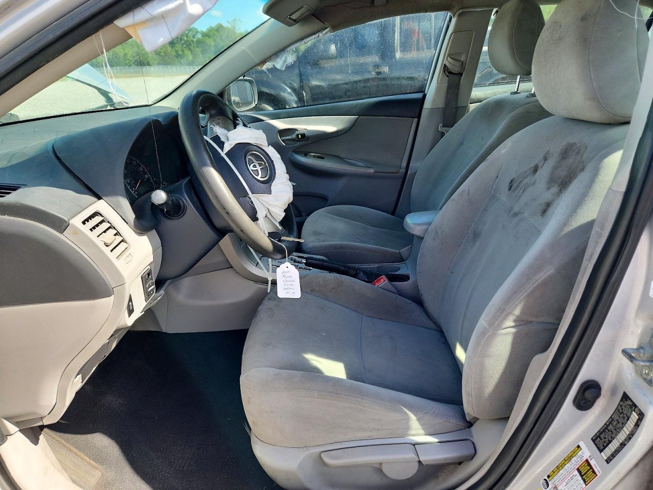 2011 Toyota Corolla Le - Фото 7